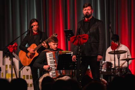 Božičnica 2023 nas je popeljala v zimsko čudežno deželo